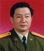 中國(guó)人民解放軍總政治部原副主任唐天標(biāo)上將和葫濟(jì)堂胡德升先生一起交流中醫(yī)發(fā)展和創(chuàng)新