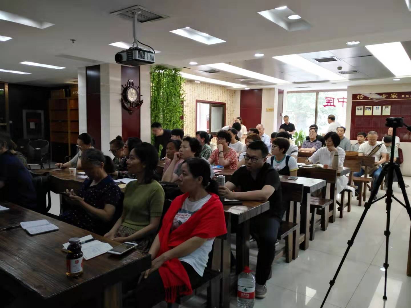 北京康瑞祥中醫診所邀請葫濟堂做中醫食療技術培訓